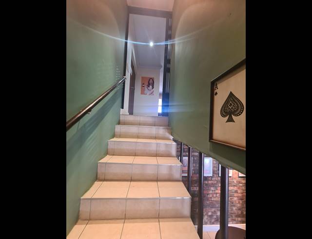 916M² OFFICE FOR SALE IN GOODWOOD CENTRAL